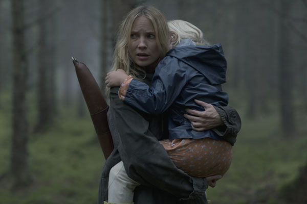 Jordskott - Moa Gammel as Eva Thörnblad